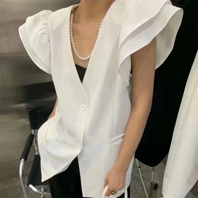 

ZXQJ Women 2021 Fashion Chest With Pearls Vest Coat Vintage V-neck Lotus Leaf Short Sleeve Female Coat Chic Tops
