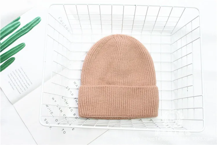pink OMEA, одноцветные вязаные зимние шапки для женщин, зимняя шапка из искусственного меха Ангоры и кролика, плотная вязаная шапочка для мужчин, плюс бархатная флисовая шапка - Цвет: pink