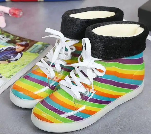 Сапоги Aleafalling женские непромокаемые со съемными цветами теплые полусапожки