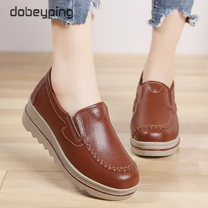 Осенняя женская обувь на плоской подошве, кроссовки на платформе, Мокасины, повседневные, женская обувь с толстой мягкой подошвой, женские лоферы без застежек на плоской подошве