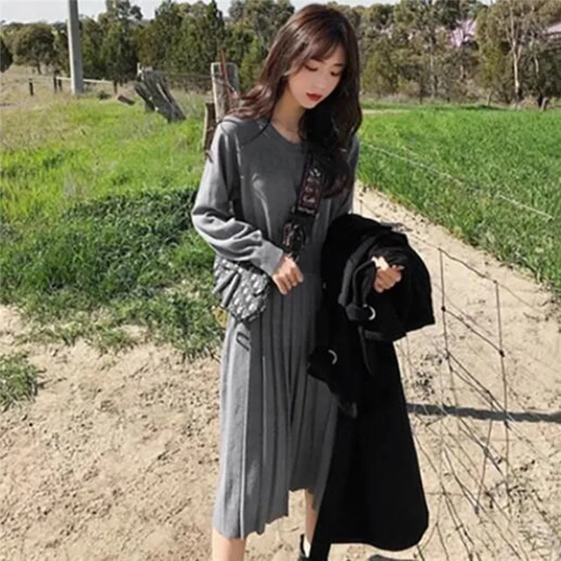 

Women Mid-Calf Length Dress 2020 Spring Knitted Dress For Women O-Neck Long Sleeve High Waist Pleated Dresses Female