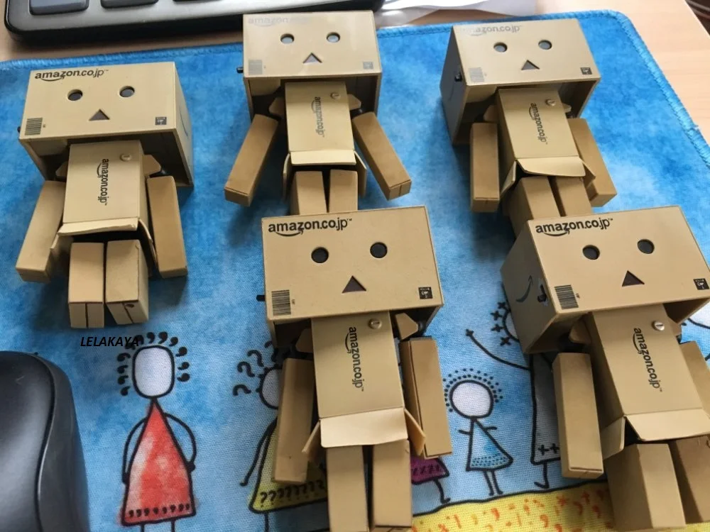 Мини игрушка из японского аниме Revoltech dangbo 1 шт. японская коробка светодиодная