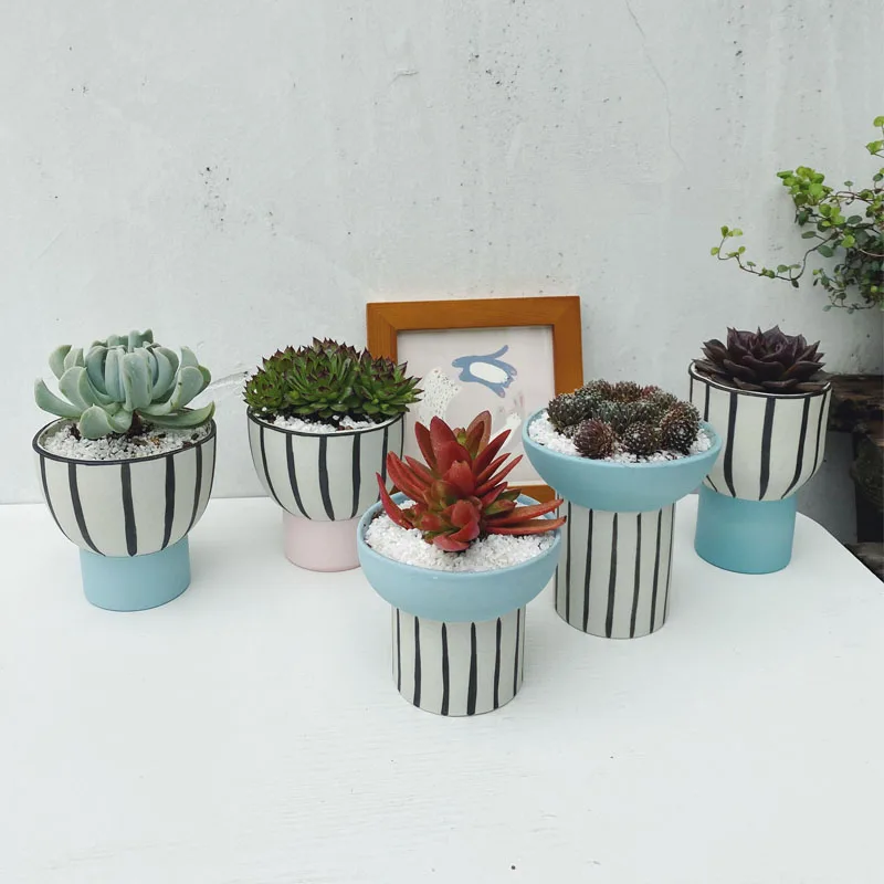 

Nordic Ins Creative Ceramic Striped Flower Pot Vase Balcony Succulents Bonsai Pot Crafts Garden FlowerPot Decoration Accessories