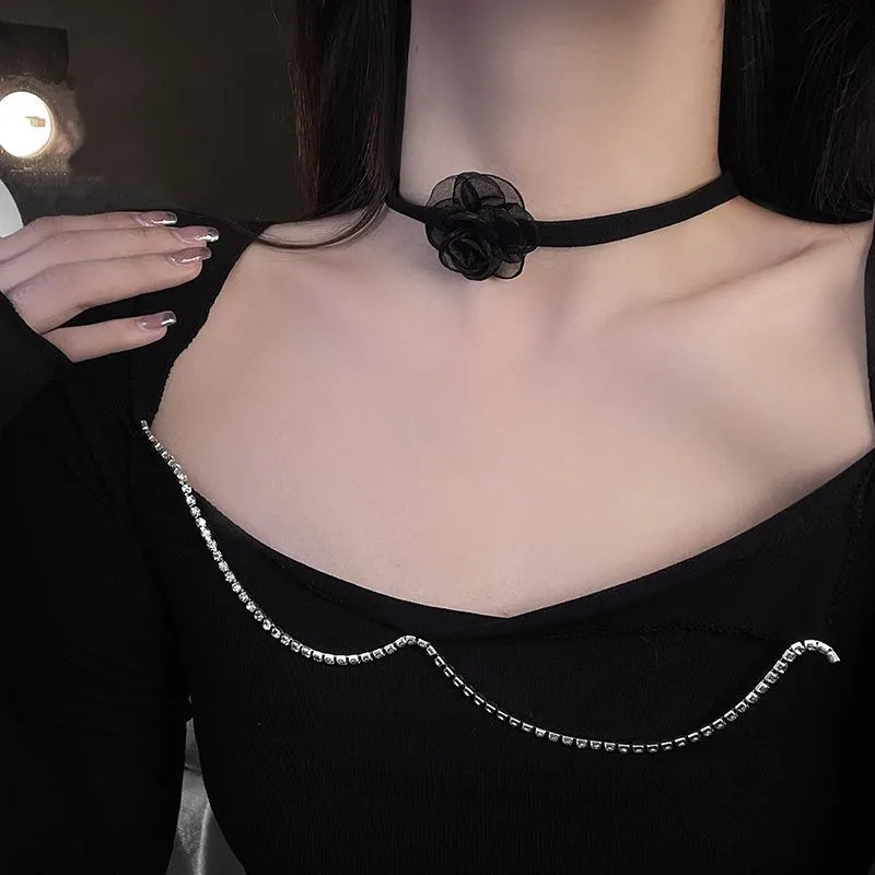 

Collar female Neck Lace flower Black Retro Necklace Party party 2021 new