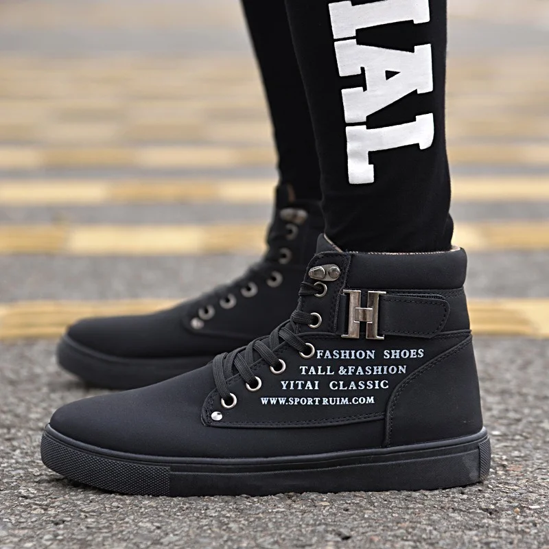 

Men's High Top Shoes with Frosted Belt Buckle In Autumn and Winter of 2021