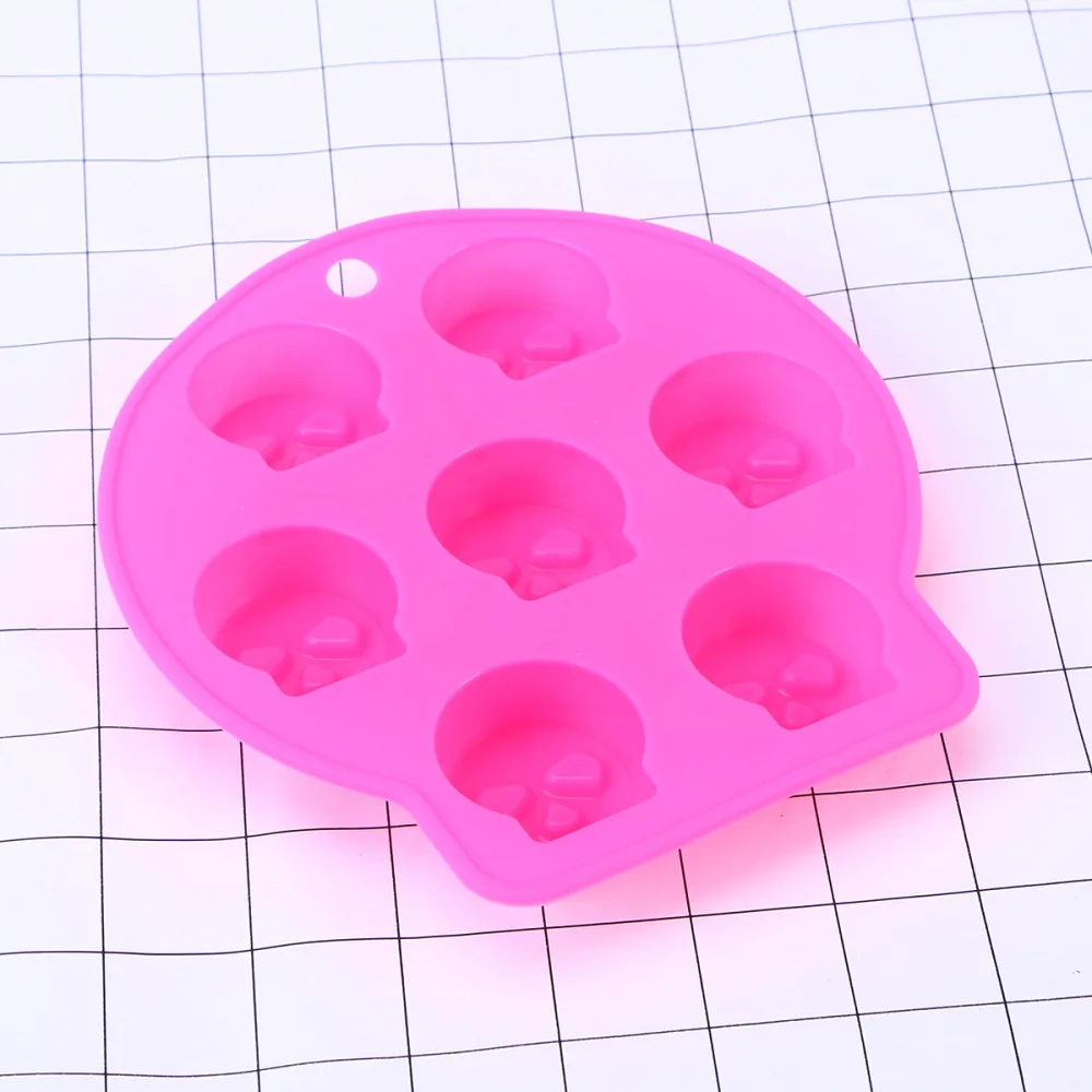 

Silicone Ice Cube Tray Ice Making Mold Creative Chocolate Candy Mold )