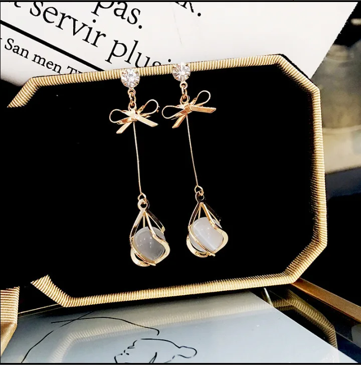 

Silver Plated Needle Cat's Eye Earrings Temperament Thin Bow Earrings Fashion Women's Ear Long Earrings Fashion Jewelry Gifts