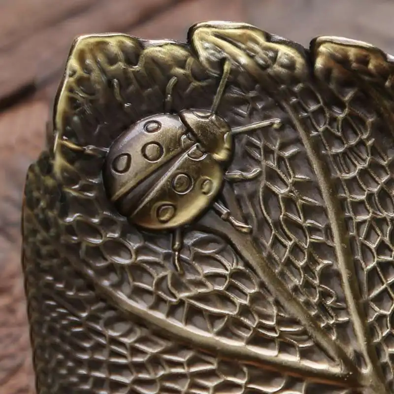 

Alloy Saucer Coaster Cup Mat Kitchen Drink-ware Insulation Pad Anti-scalding Household Leaf Lotus Design Tea Tray