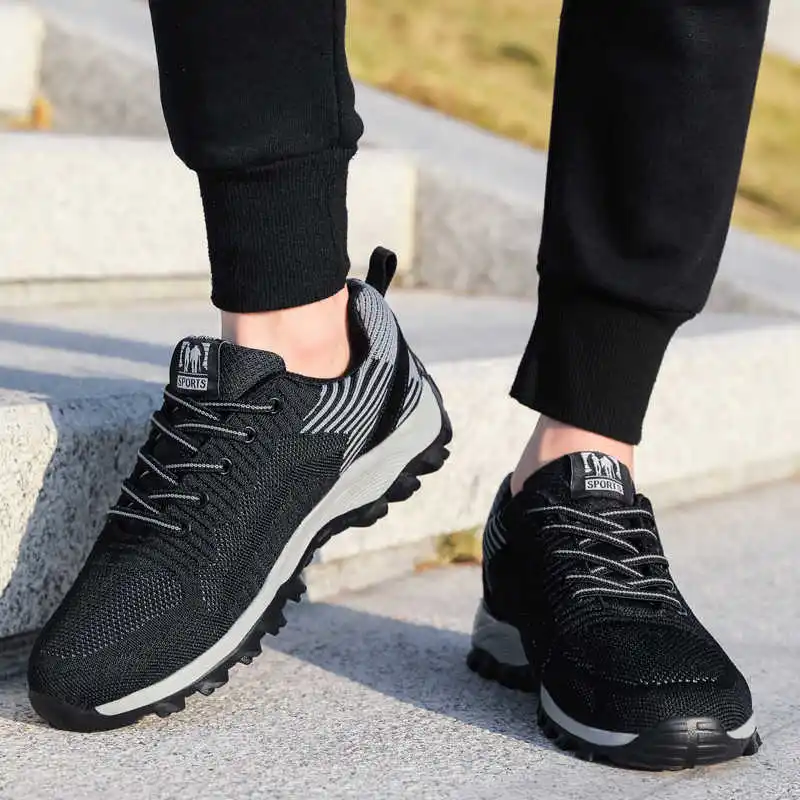 

Мужские спортивные ботинки, черные кроссовки без шнуровки для мужчин, для любителей спорта 2021, мужские амортизирующие новые мужские кроссо...