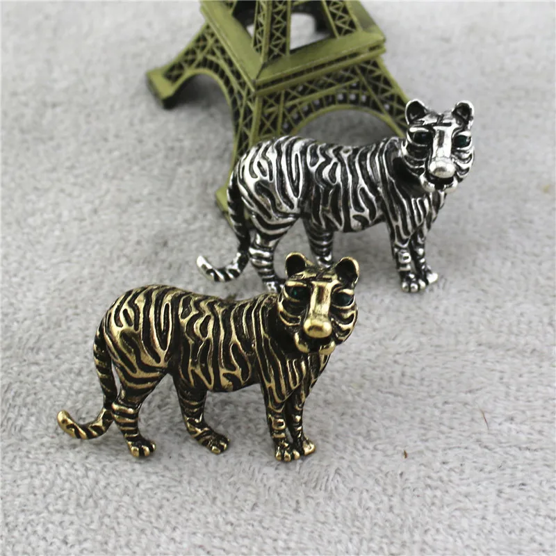 Customized new tiger brooch hipster retro corsage shirt pin decoration creative badge female | Украшения и аксессуары