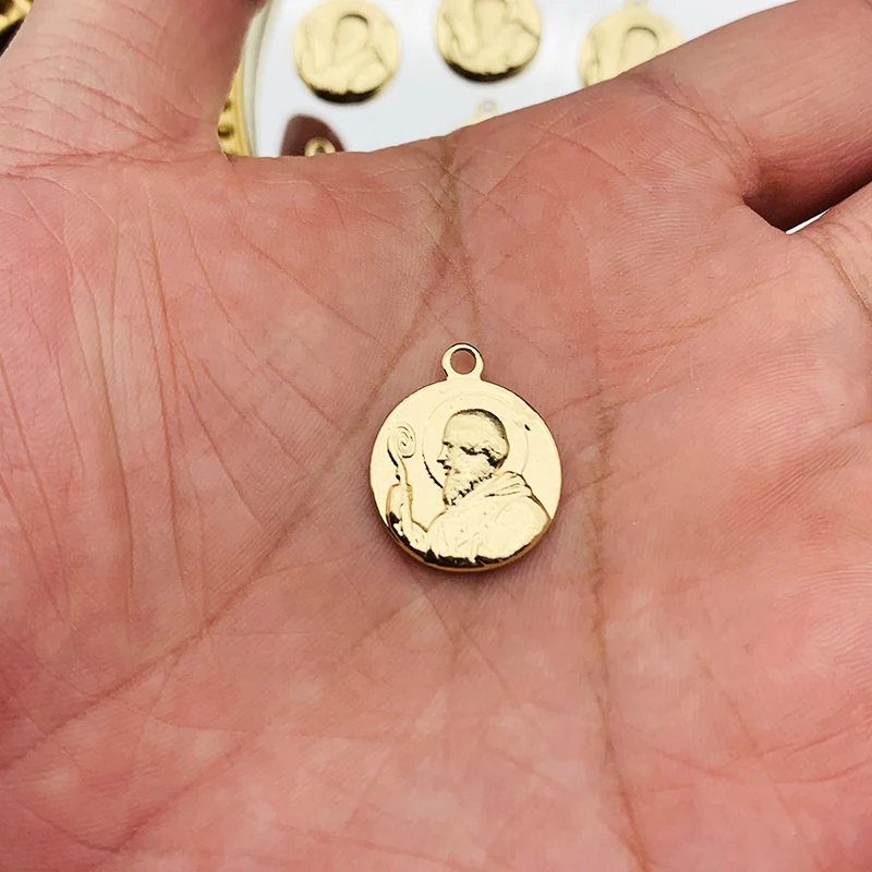 10Pcs Gold Color St Benedict Medal Pendant Metal Portrait Round Coins Charms For DIY Jewelry Making Accessories Necklace - купить по