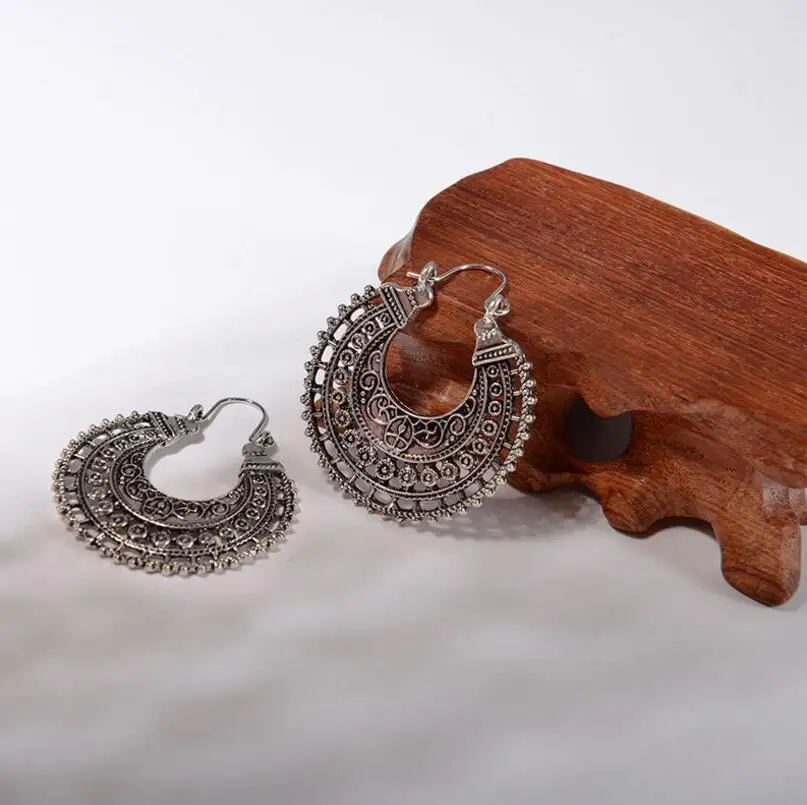 Женские винтажные серьги подвески серебряные и золотые в античном стиле