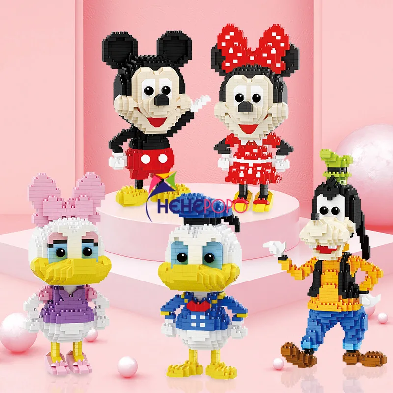 

714pcs 200542 Disney Mickey Mouse Diamond Building Blocks Minnie Donald Duck Dasiy Goofy Micro Brick Figures Toys For Gift