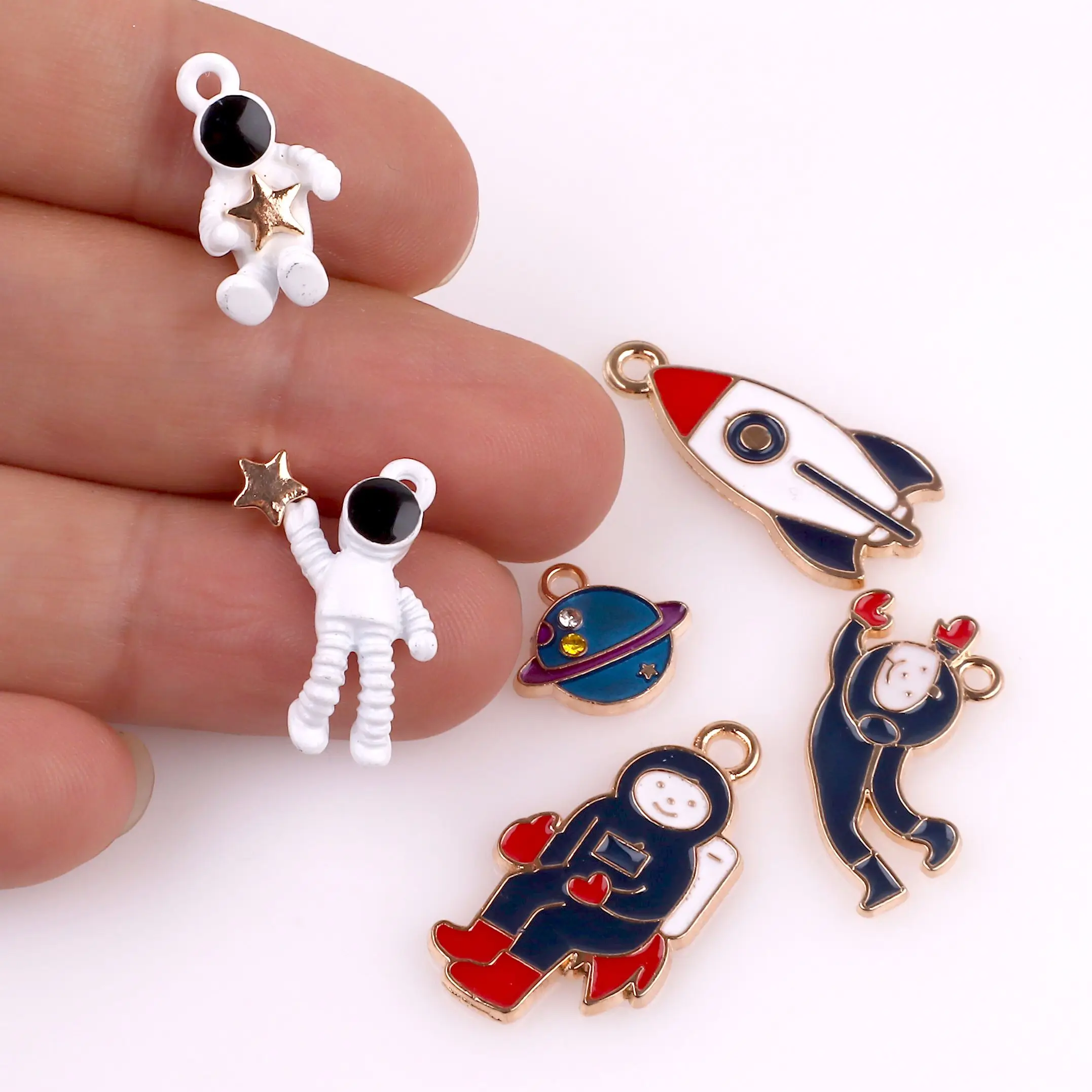 10 шт./лот эмалевые Подвески в виде ракеты астронавта космонавта кулон Вселенная