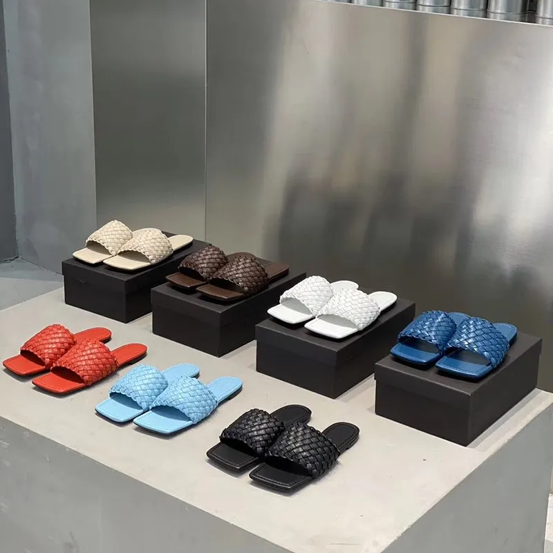 Мюли женские из натуральной кожи Летние удобные шлепанцы пляжная обувь без