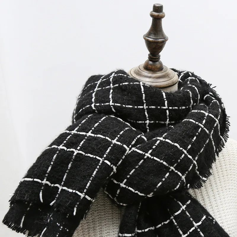 Европейский и американский Небольшой аромат черно-белый клетчатый кашемировый