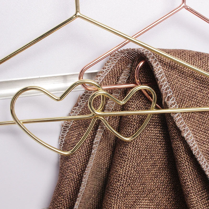 

Creative Love Hanger Nordic Style Metal Children's Hanger Pet Hanger Wet And Dry Multiple Styles Household Space Saver Hangers