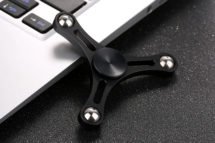Забавная игрушка для детей и взрослых, Спиннер Tri-Spinner, металлический Спиннер EDC, Спиннер для детей, антистрессовая игрушка-головоломка J0150