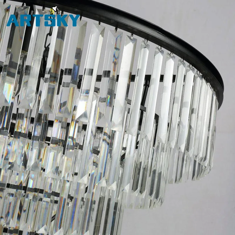 Современные люстры со светодиодными лампами и металлическим материалом для