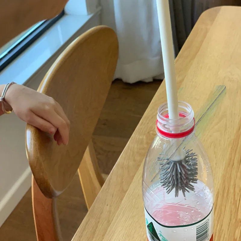 

New Silicone baby bottle Brush Multifunctional Long Handle Cleaning Rotary Long Handle Scrubbing Baby Milk Bottle Brush Cleaner