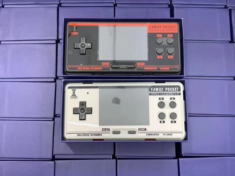 8 бит 3 дюймов карман РЕТРО Портативный портативные игровые мини плееры Семья AV ТВ