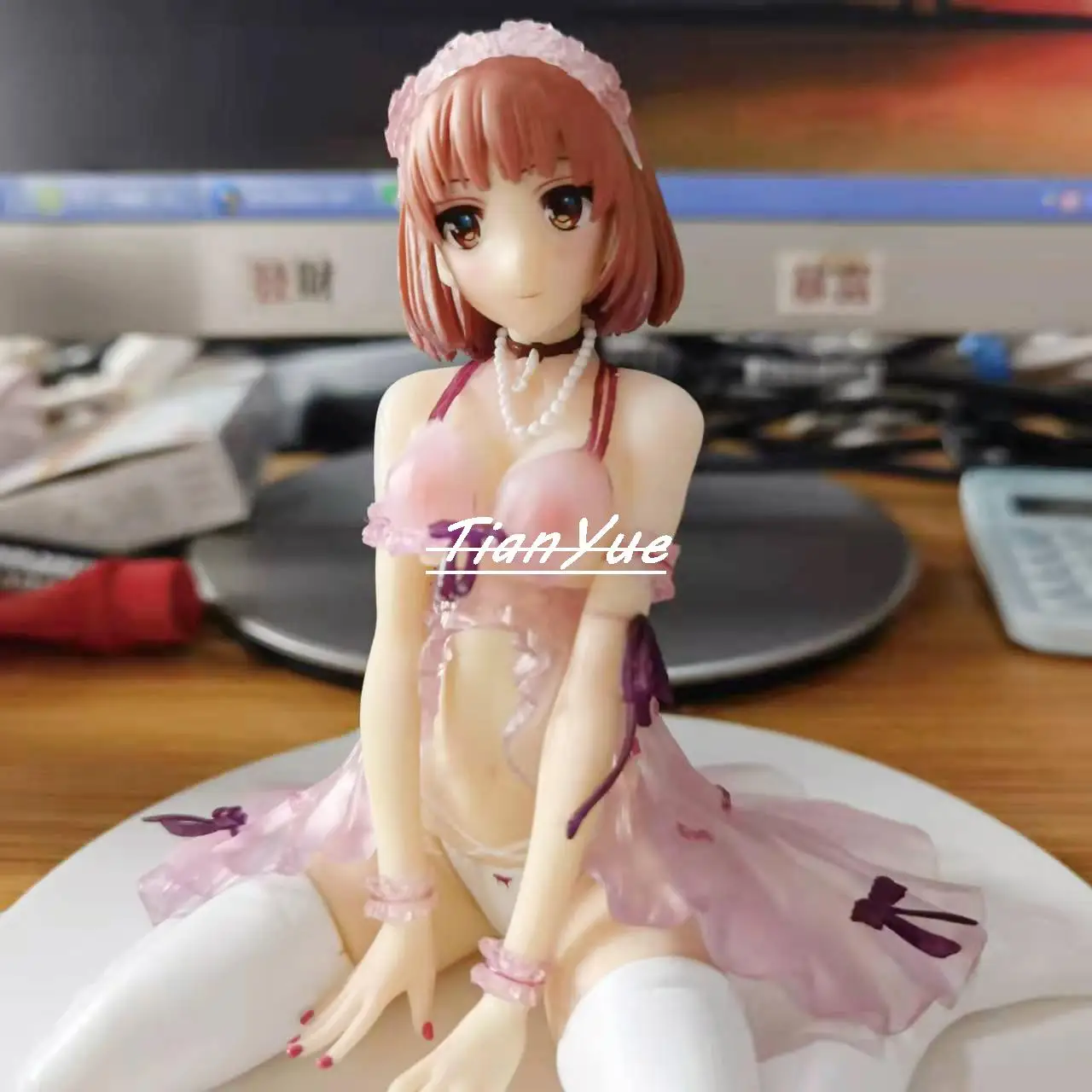 Аниме аниплекс альтер как вырастить скучной девушки саенай ктоу Мегуми мягкое