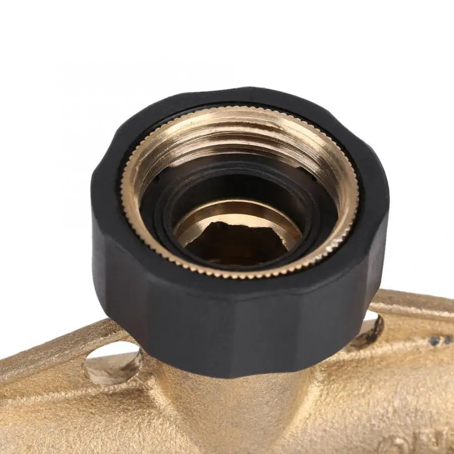 

3/4 Inch Brass 4 Way Hose Pipe Splitter Nozzle Switcher Tap Connectors for Garden Irrigation European Thread