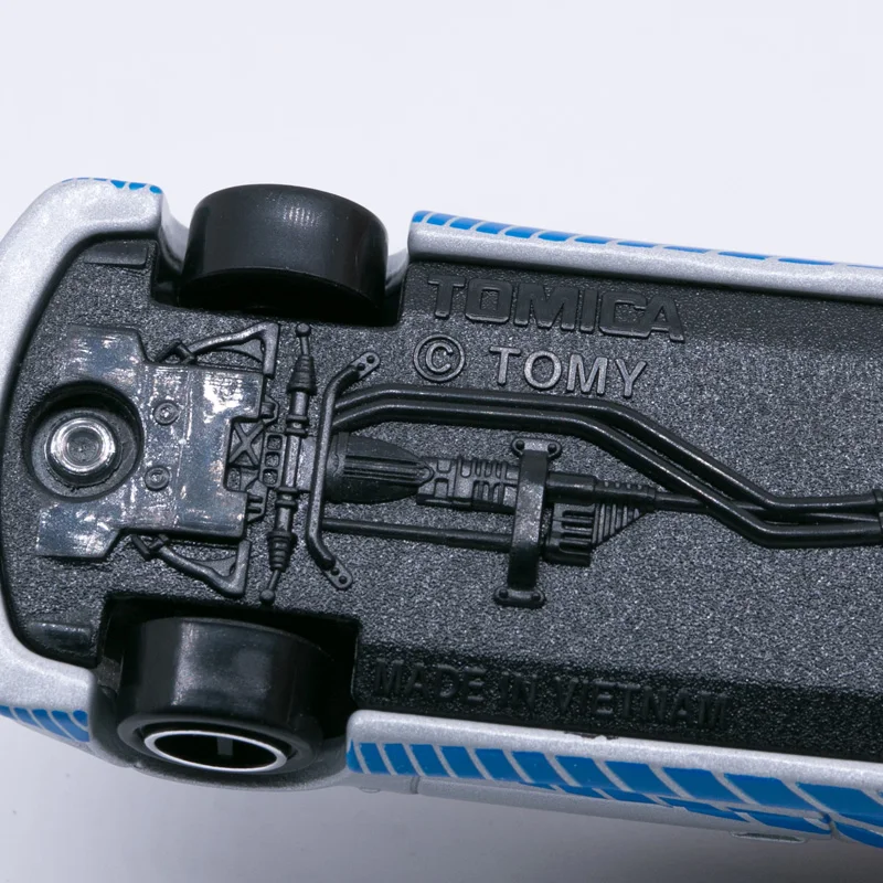 

Takara Tomy Dream Tomica FASTFURIOUS BNR34 NISSAN SKYLINE GT-R R34 Scale 1/62 NEW #150