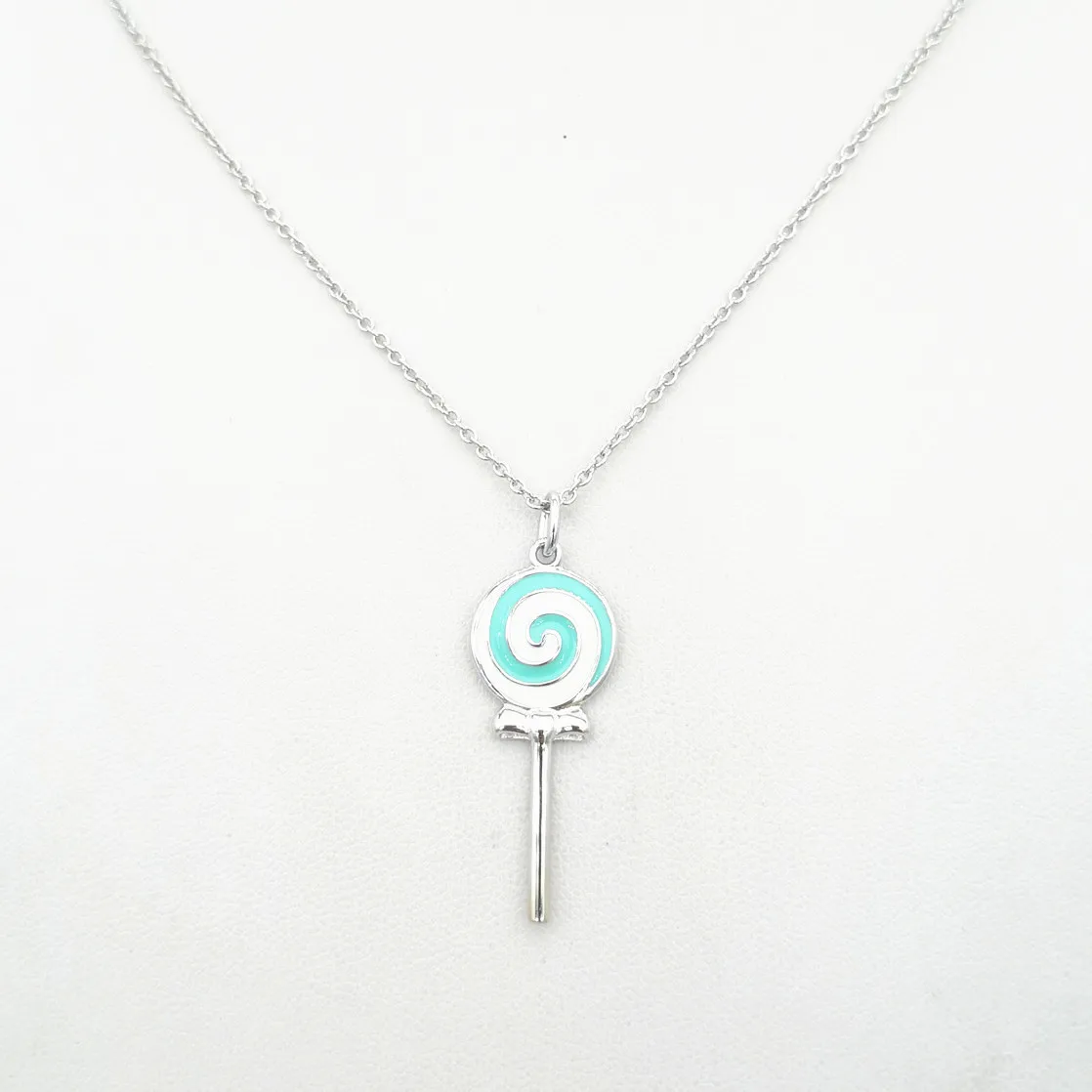 

Sterling Silver Ms Classic Blue-green White Spiral Pattern Lollipop Necklace Pendant Lovers Cute Act The Role Ofing Is Tasted