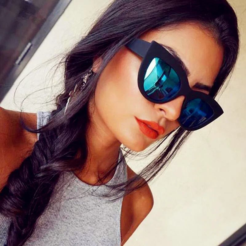 Солнцезащитные очки в винтажном стиле UV400 женские кошачий глаз ретро с защитой от