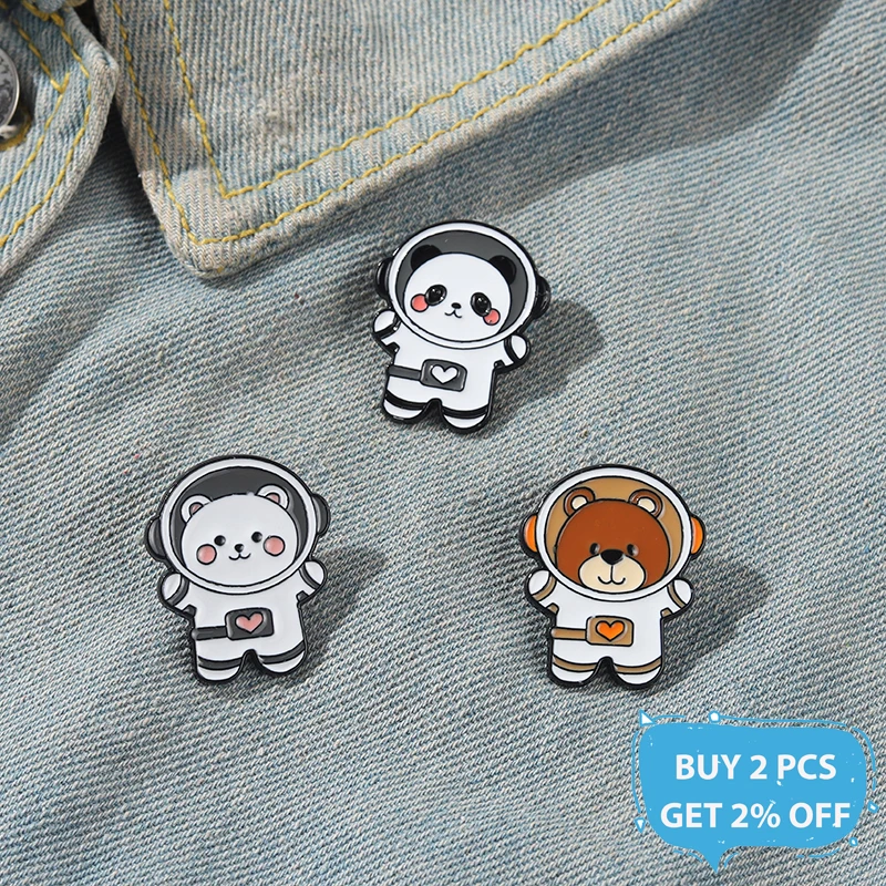 На заказ астронавт панда эмалированная булавка милая фотосессия рюкзак шляпа