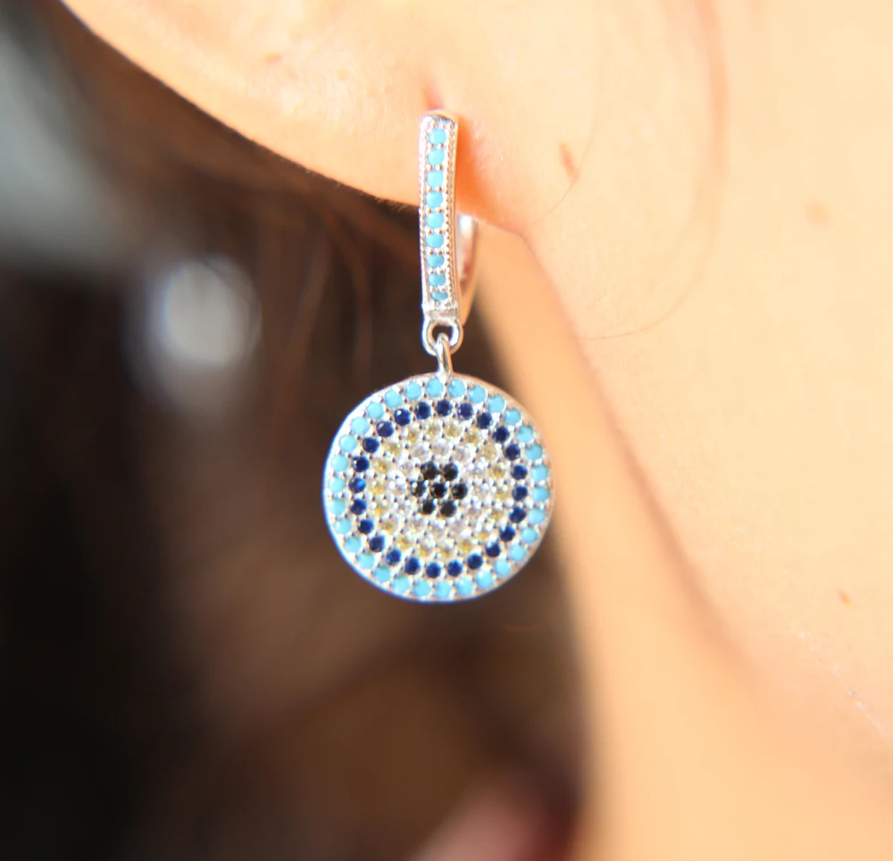 

Новинка лета 2022, яркие женские серьги с искусственным цирконием, популярные женские украшения