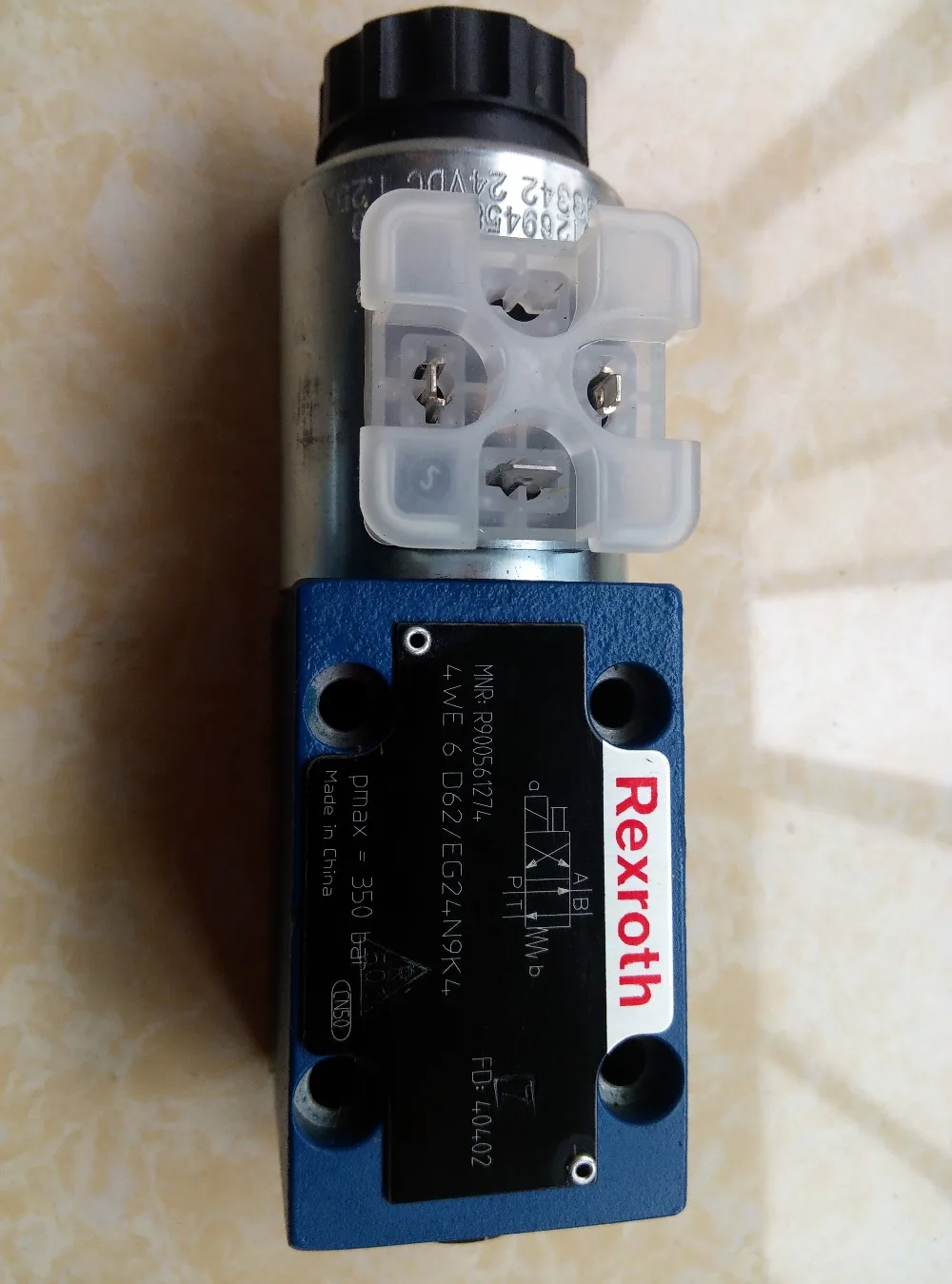 Гидравлический клапан REXROTH 4WE6D62/EG24N9K4 распределительный электромагнитный |