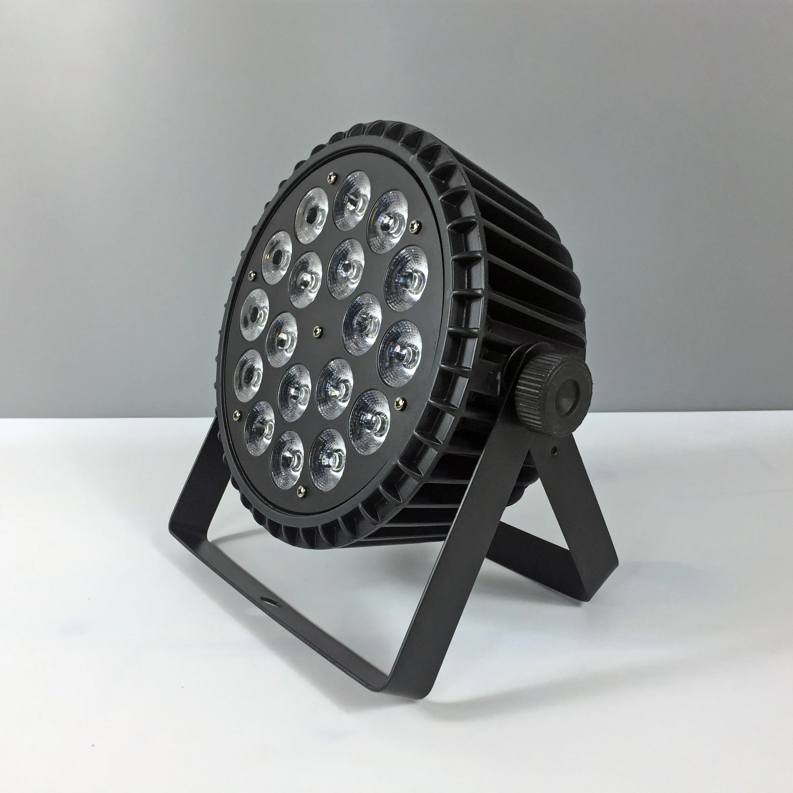 Профессиональный Сценический светильник ing 18x18W 6in1 RGBWA UV Led Par Светильник на