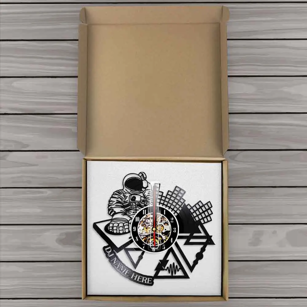 

DJ Art Music Vinyl Record Wall Clock Customize DJ Name Personality Wall Art Decor Clock Watches Unique Gift For DJ Lover