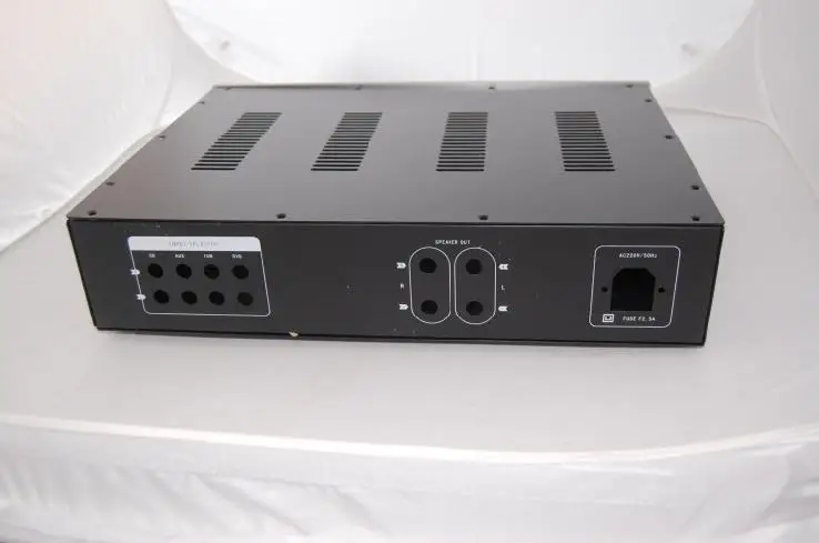 

Goldmund All aluminum amplifier chassis / Preamplifier case / AMP Enclosure /DIY box (430 *95*340mm)