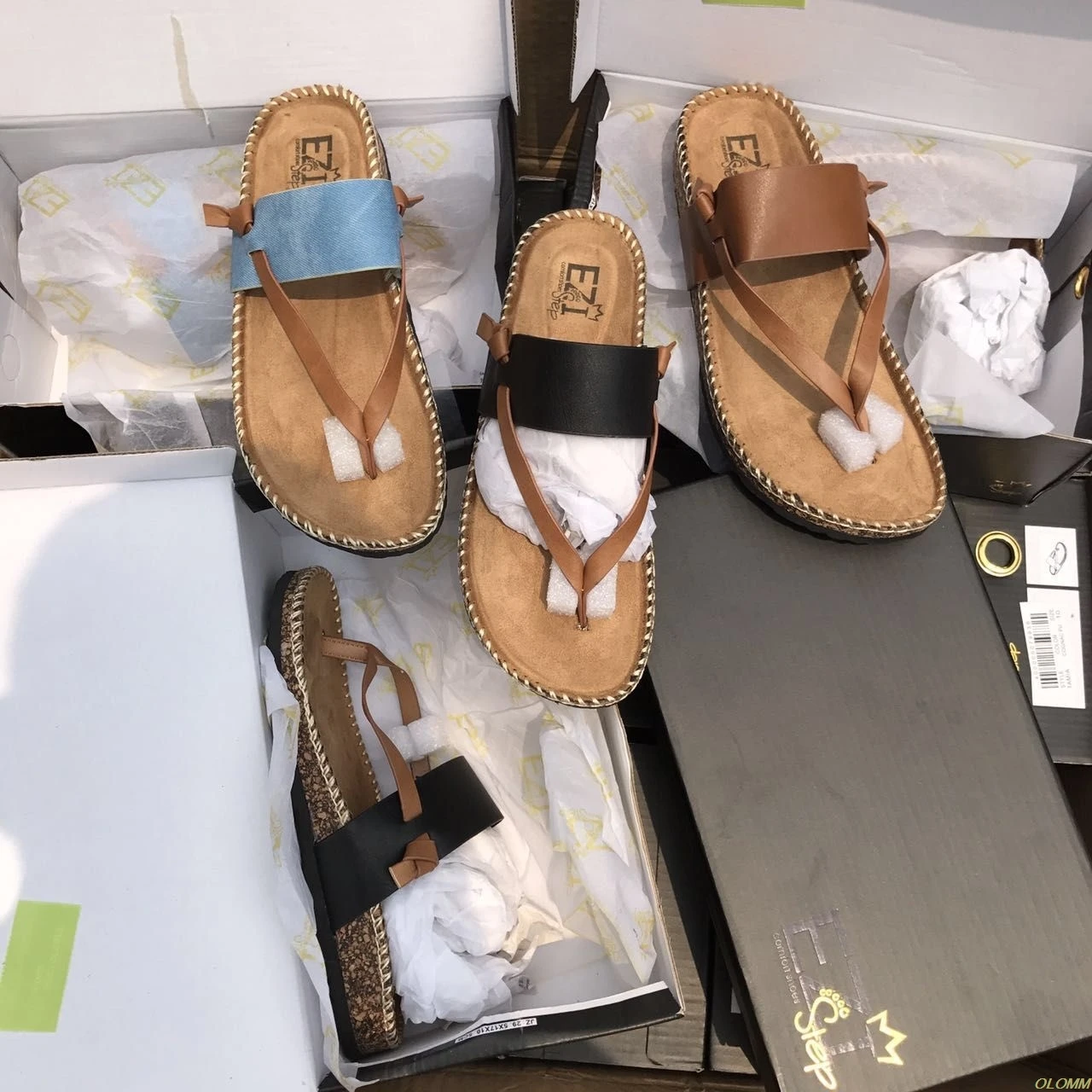 

Wholesale Women Sandals Roma Style Summer Shoes For Women Flat Sandals Beach Shoes 2019 Pu Flip Flops Plus Size Chaussures Femme