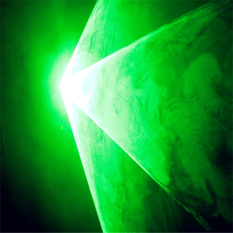 Перчатки мужские Q03 с зеленым лучом лазерные заряжаемые подсветкой | Дом и сад