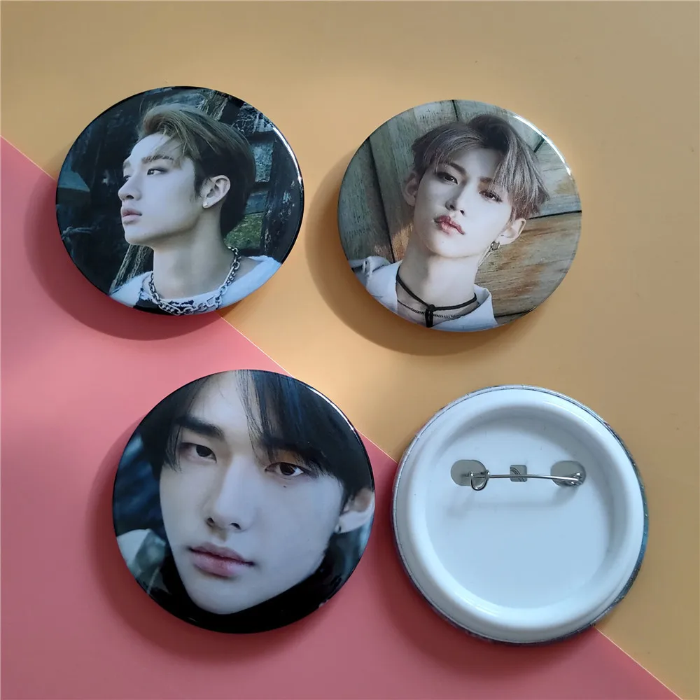 KPOP StrayKids новый альбом Cl é: брошь с рисунком на графине значок фотопечатью