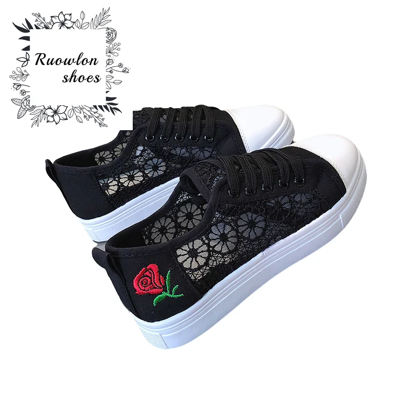 Женские кроссовки с розами Дышащие массажные туфли на плоской подошве Женская