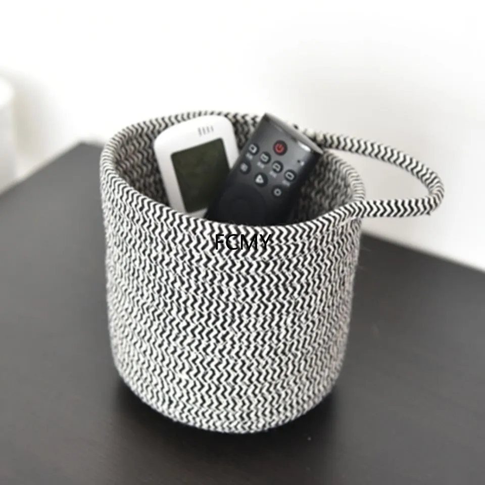 

Storage basket Fabric finishing box Desktop remote control Storage basket Woven basket frame