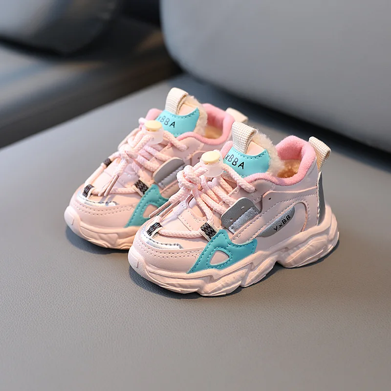 Кроссовки Детские демисезонные дышащие на мягкой подошве | Мать и ребенок