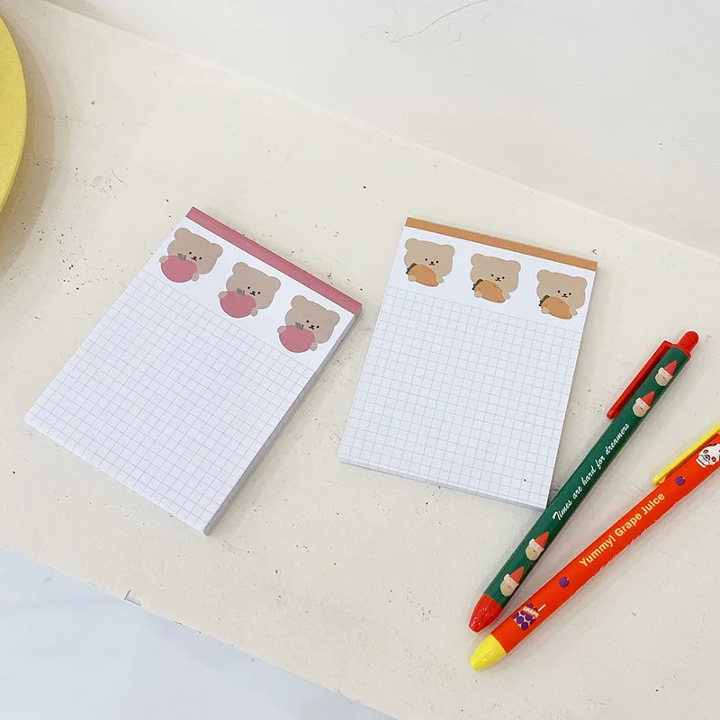 Блокнот для записей с милым медведем 50 листов |