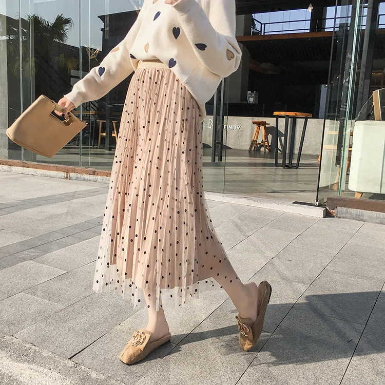 

Large size skirt fat mm200 kg new 2019 autumn and winter velvet wave dots on both sides wearing net red yarn skirt