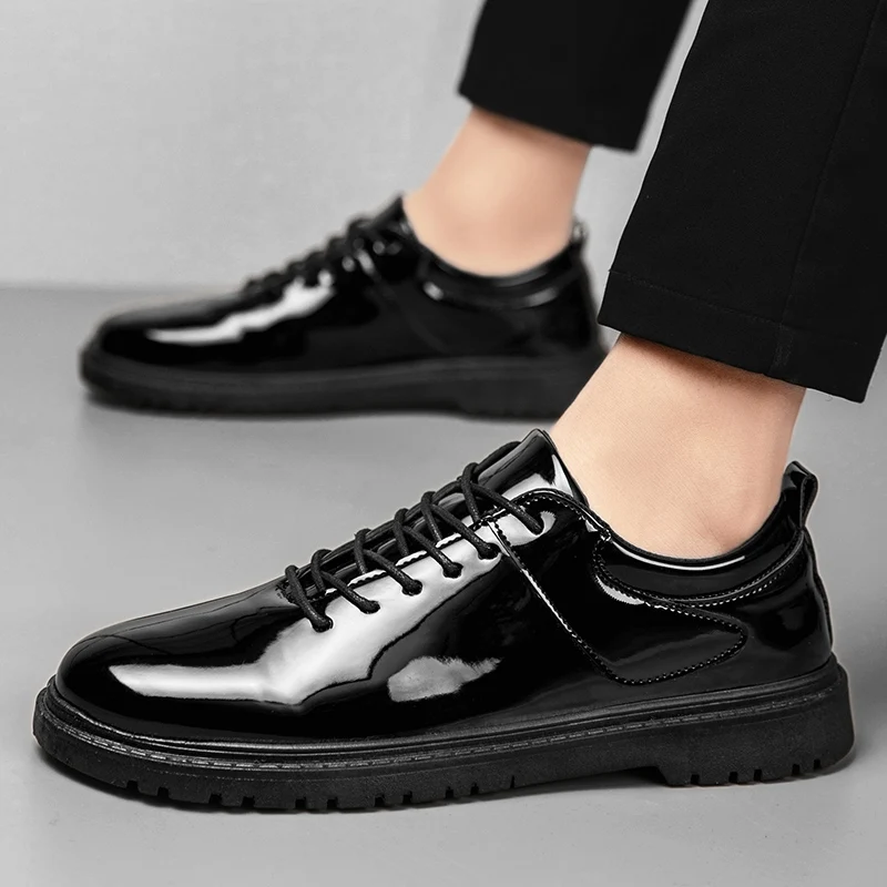 

New Trend Casual Shoes Men Bright Black Youth Casual Footwear Pu Leather Casual Sneakers Man Rubber Non-Slip Walking Shoes Men