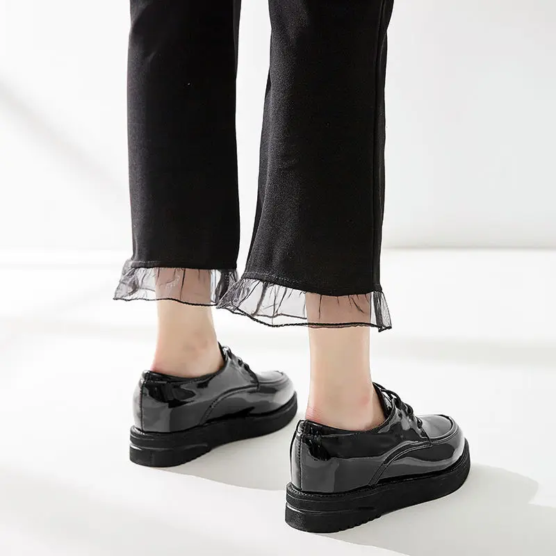 

Natascha Women Flats 2020 Spring Women Sneakers Oxford Women Shoes up Boat Shoes Round Toe Flats Moccasins Flat with Cross-tied