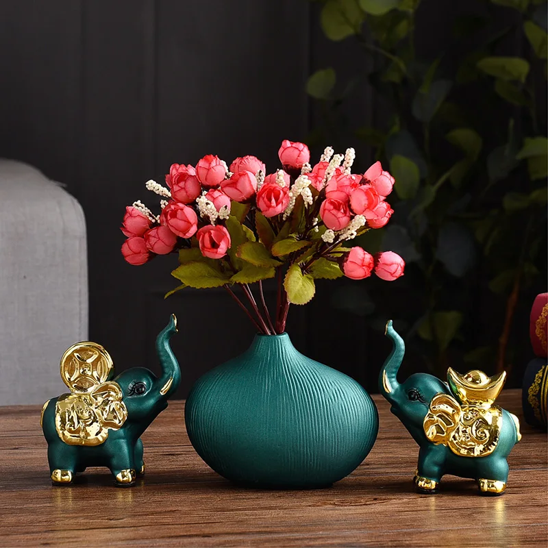 

European Ceramic Vase Fake Flower Ornaments Home Livingroom Desk Lucky Elephant Statues Decoration Coffee Table Figurines Crafts