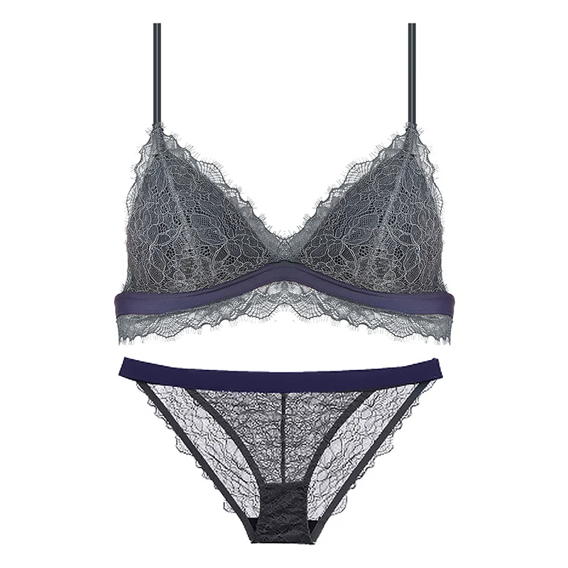 

The new thin bra French lingerie set for women brings together a summer triangle cup lace bra