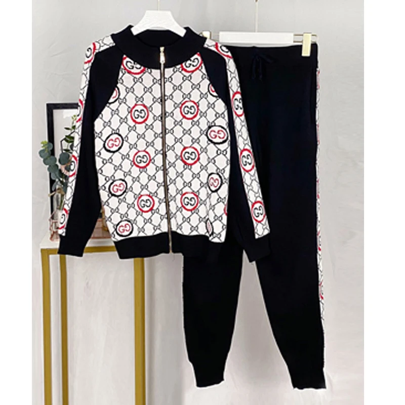 

2021 Spring And Autumn New Women's Knitted High Quality Color Panel Casual Fashion Women's Suits