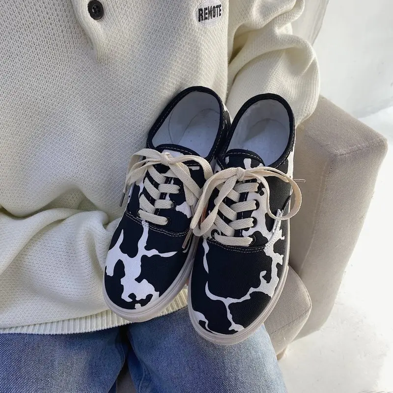 

Women's Shoes Canvas Shoes Women Lace Up Sneakers 2020 Ladies Loafers Soft Breathable Casual Shoes Female Flat Walking Shoe